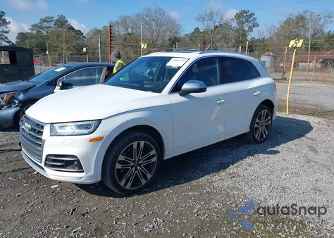 2018 Audi Sq5 3.0T Premium Plus z USA, uszkodzony, nr VIN WA1C4AFY0J2221036